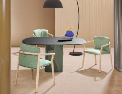 Chaise Lamorisse Wood de pedrali : L’élégance intemporelle pour votre intérieur