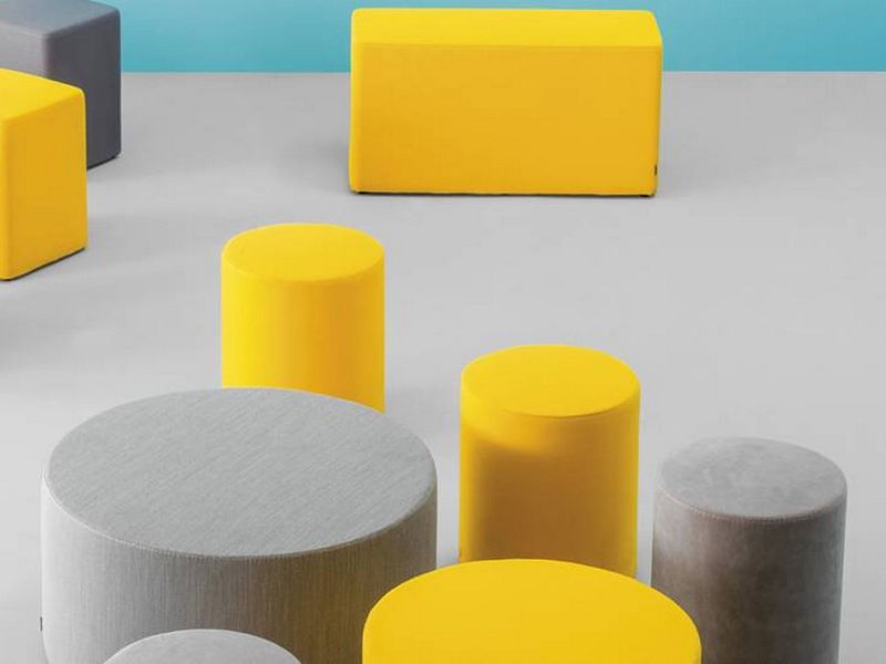 Collection WOW (2), Pedrali - Assises basses linéaires colorées et géométriques