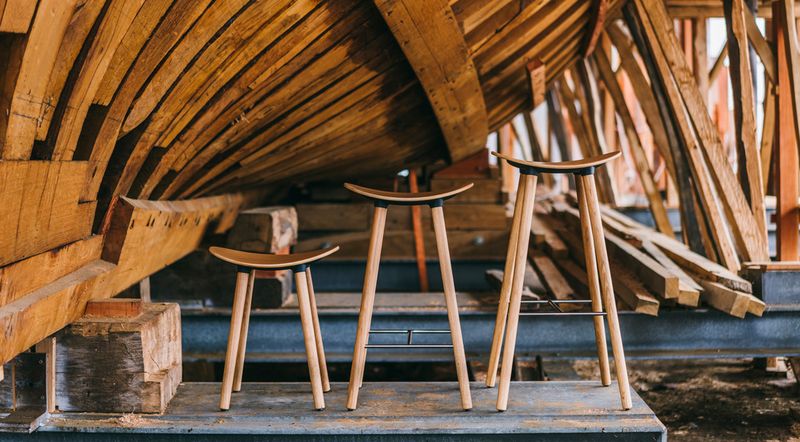 tabouret haut desgin en bois - marseille