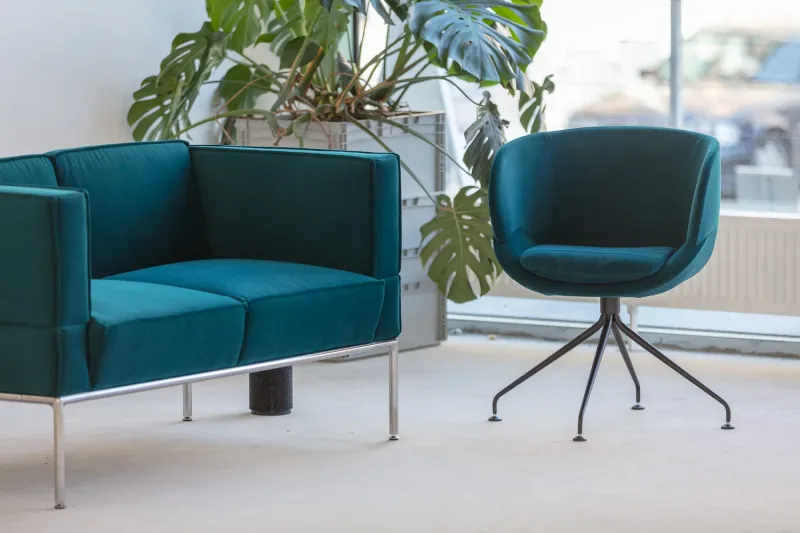 Le fauteuil CA-VA - RIM : L'alliance parfaite entre élégance et confort