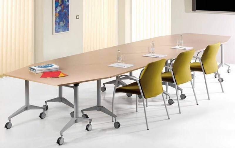 NOMAD, Forma 5 - Table de réunion modulable et pliable à roulette